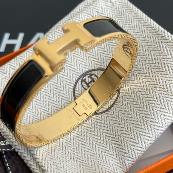 Size GM New HERMES Black GHW Clic H Bracelet Bangle with Receipt - Picture 4 of 8